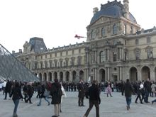 ルーヴル美術館